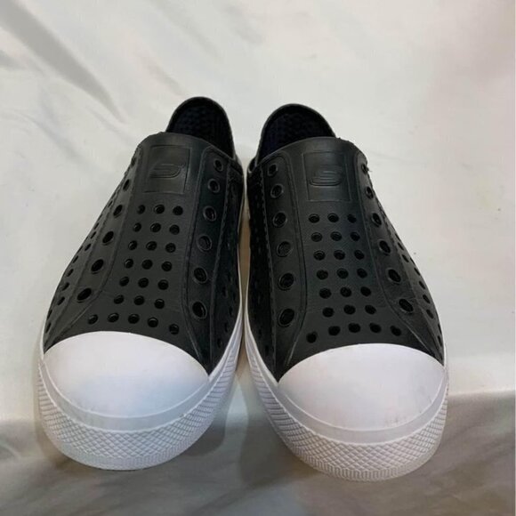 SKECHERS sneakers. Black and white rubber. Size 3.  Waterproof, anti slip. - Picture 1 of 7
